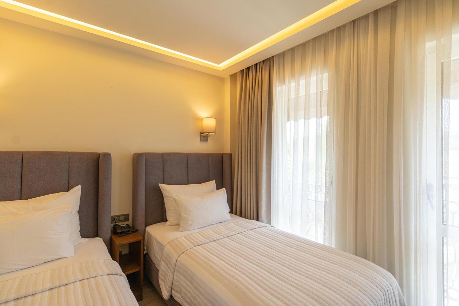 Casa Luna Hotel - Adult Only Alaçatı Exterior foto